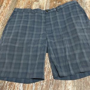 cool 18 pro bluish grey checker patterned shorts sz 42